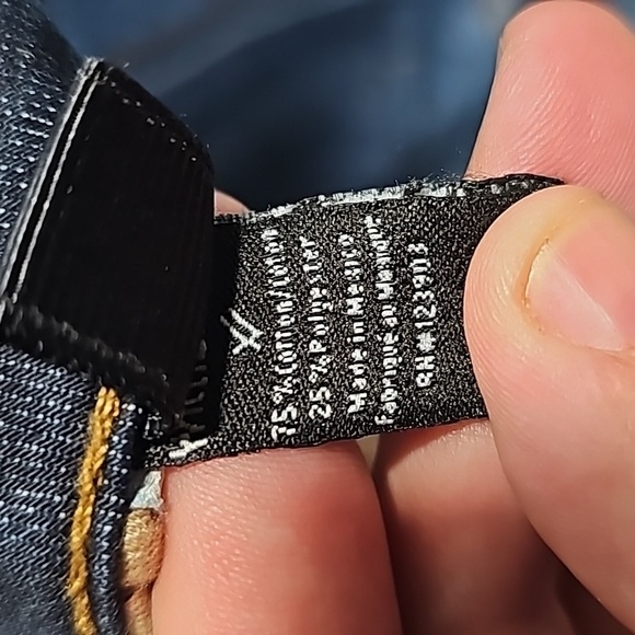 William Rast dark wash 32x28 skinny jeans - Picture 7 of 7